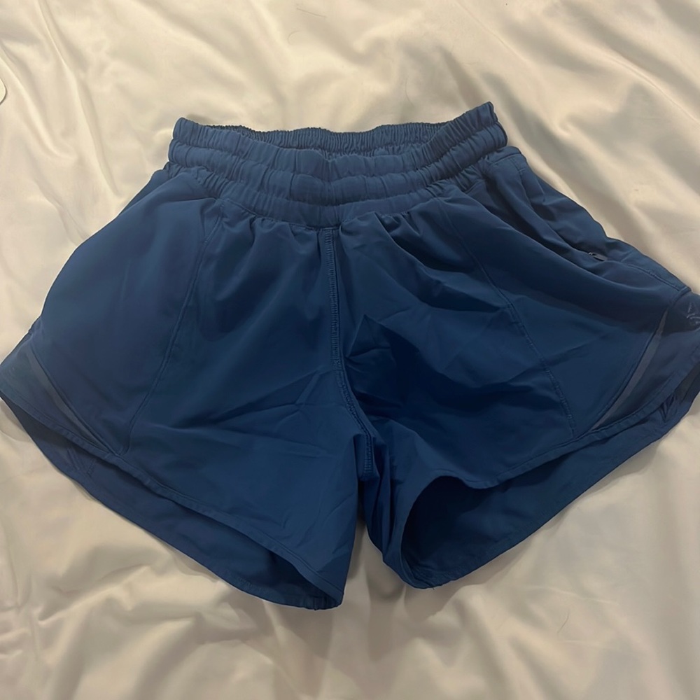 Lululemon blue Hotty hot shorts size 2 tall